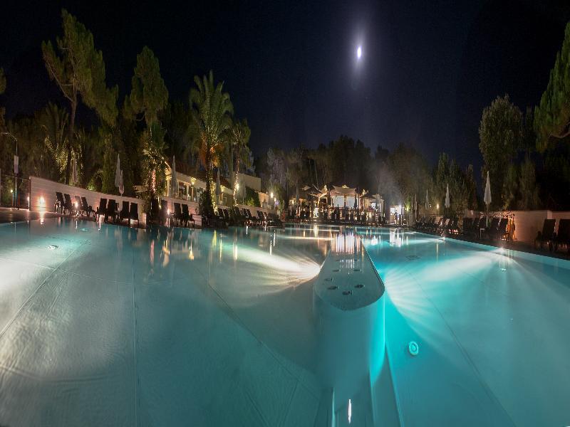 Paradu Ecovillage & Resort ドノラティコ エクステリア 写真