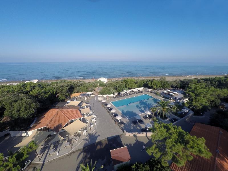 Paradu Ecovillage & Resort ドノラティコ エクステリア 写真
